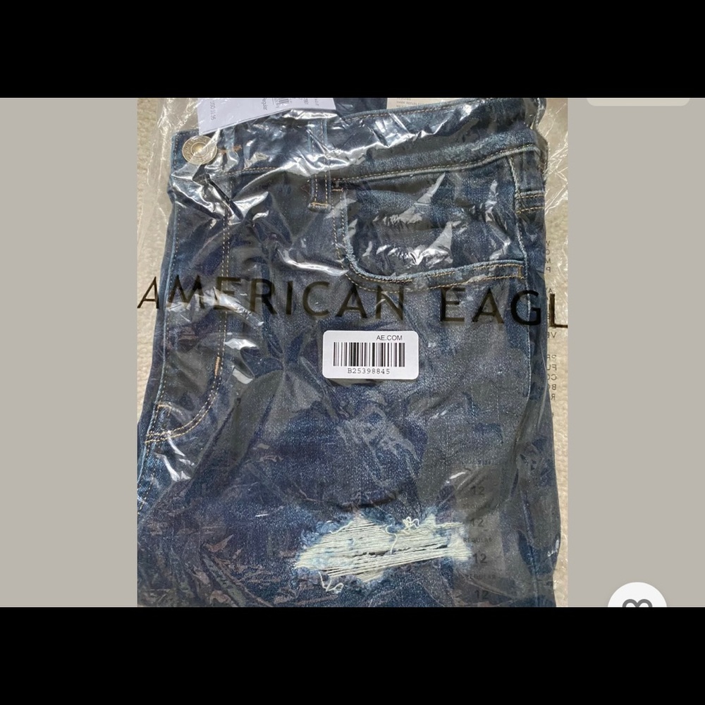 Womans size 12 American Eagle Jeans New